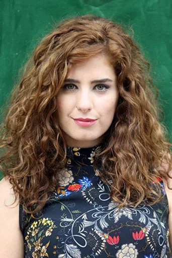 Sanem Yeles, Kiralık Aşk dizisinde Nihan Topal rolünde