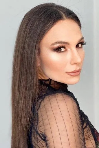 Selin Yeninci, Bir Zamanlar Çukurova dizisinde Saniye Taşkın rolünde