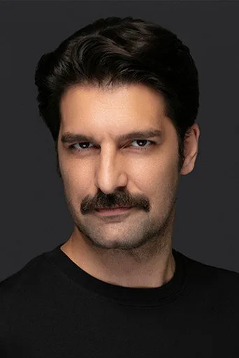 Taner Rumeli, Deha dizisinde Karga rolünde