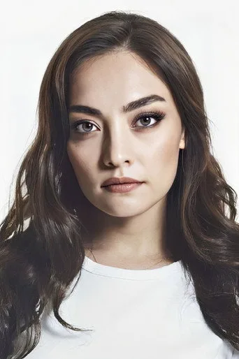 Zeynep Tuğçe Bayat, Prens dizisinde Caren rolünde